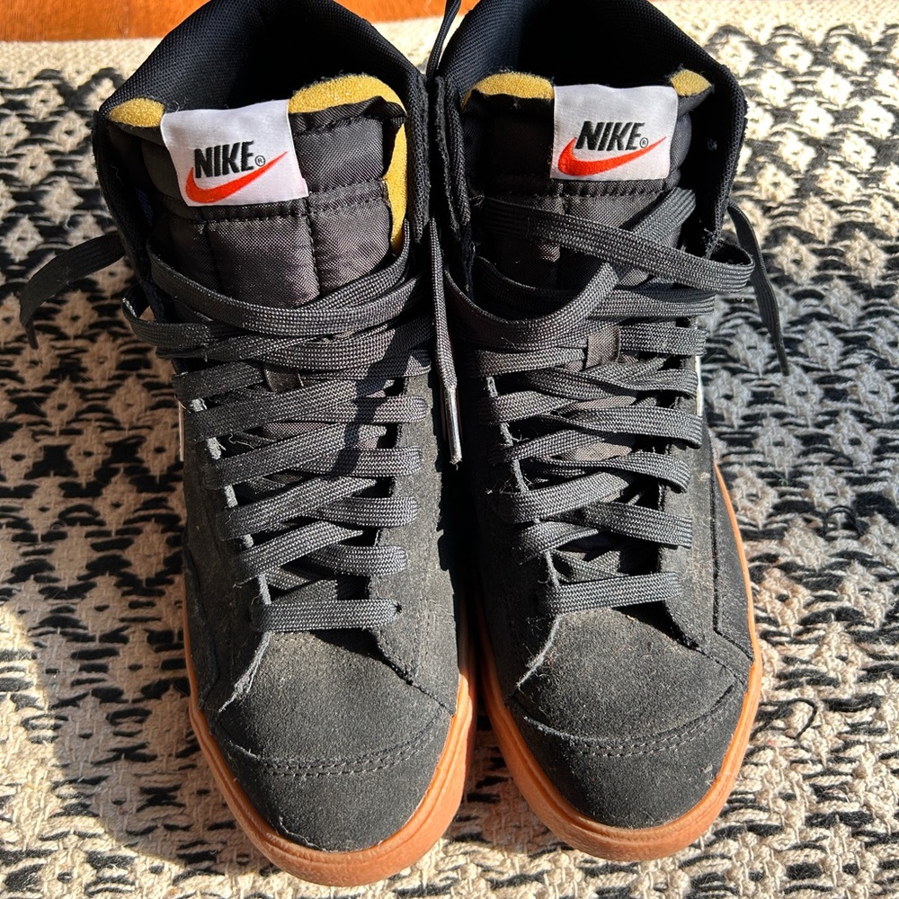 Ladies Nike high top sneakers